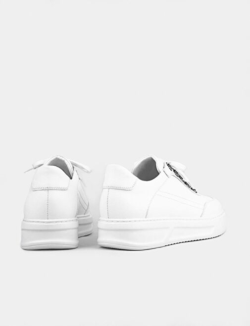 Mevsimlik Hakiki Deri Beyaz Bağcıklı Erkek Spor Ayakkabı - Görsel 5