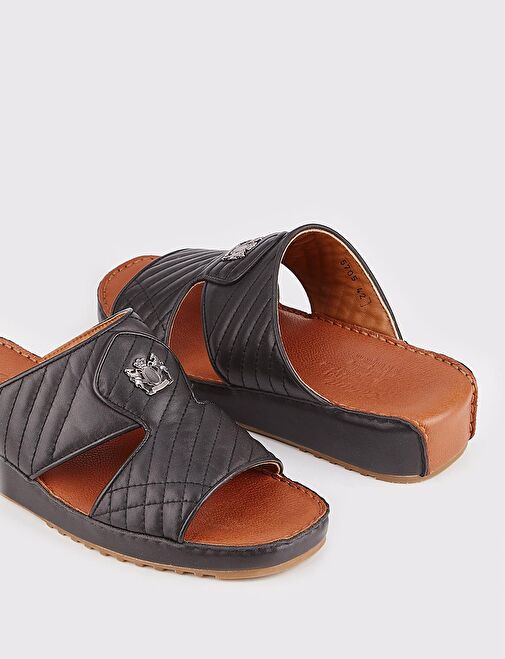 Erkek Hakiki Deri Rozet Aksesuarlı Siyah Terlik - Görsel 5