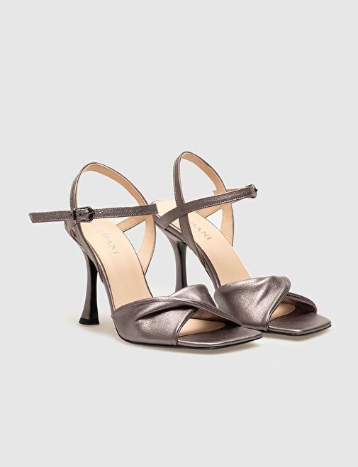 Hakiki Deri Antrasit Tokalı Kadın Topuklu Ayakkabı - Görsel 3