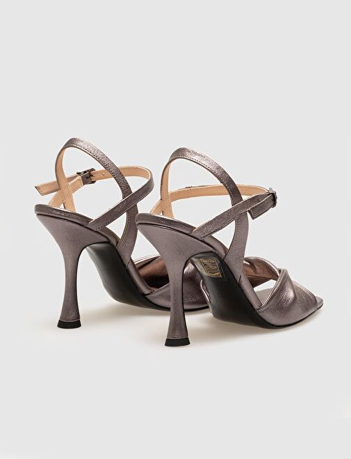 Hakiki Deri Antrasit Tokalı Kadın Topuklu Ayakkabı - Görsel 4