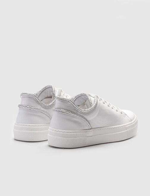 Hakiki Deri Beyaz Bağcıklı Kadın Spor Ayakkabı - Görsel 4