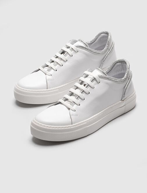 Hakiki Deri Beyaz Bağcıklı Kadın Spor Ayakkabı - Görsel 5