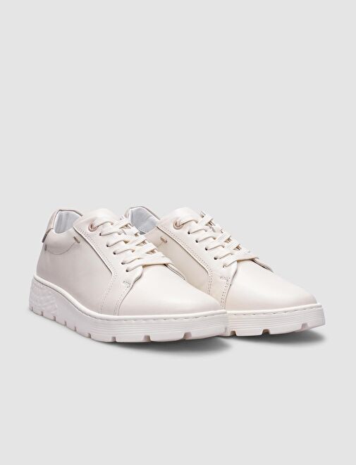 %100 Hakiki Deri Beyaz Bağcıklı Kadın Spor Ayakkabı - Görsel 3