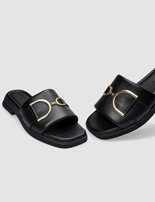 %100 Hakiki Deri Siyah Toka Detaylı Kadın Terlik - Görsel 5