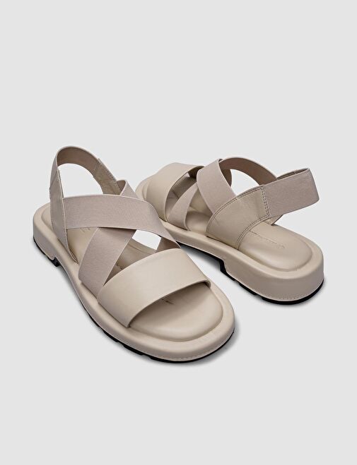 %100 Hakiki Deri Bej Lastikli Kadın Sandalet - Görsel 5