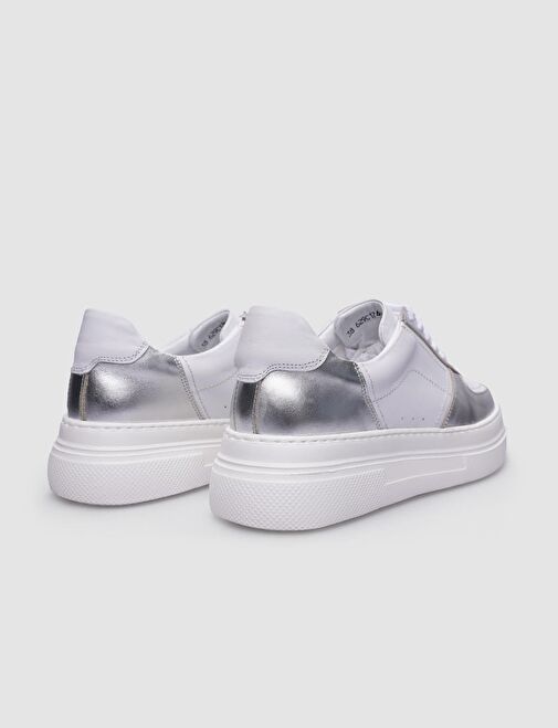 %100 Hakiki Deri Beyaz Bağcıklı Kadın Sneaker - Görsel 4