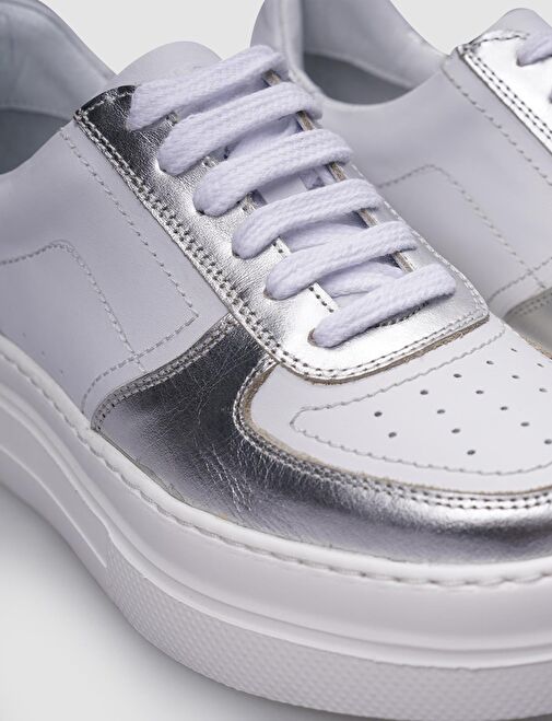 %100 Hakiki Deri Beyaz Bağcıklı Kadın Sneaker - Görsel 5