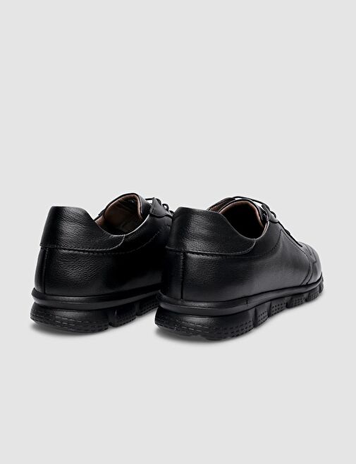 %100 Hakiki Deri Siyah Bağcıklı Erkek Günlük Ayakkabı - Görsel 4