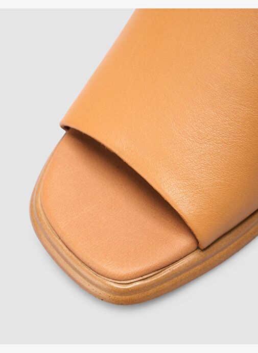 %100 Hakiki Deri Topuklu Taba Kadın Terlik - Görsel 8