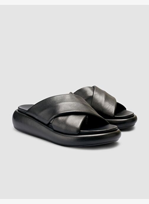 %100 Hakiki Deri Siyah Kadın Terlik - Görsel 3