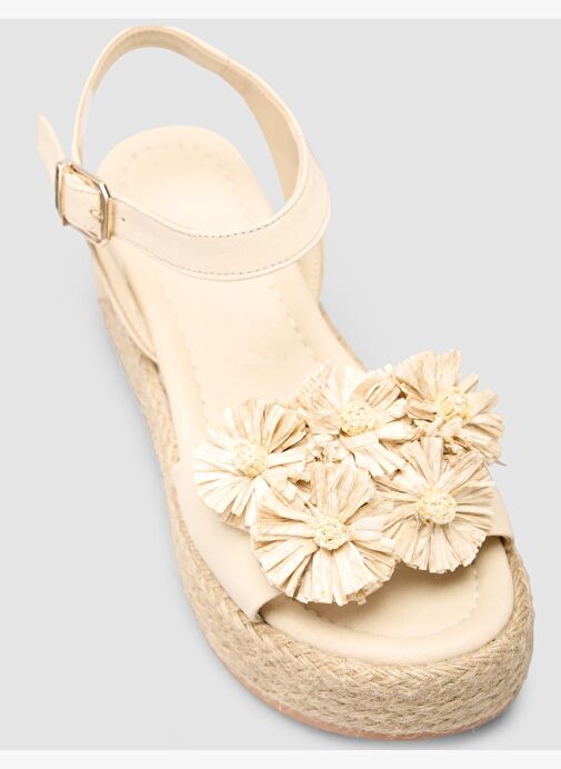 %100 Hakiki Deri Bej Kadın Sandalet - Görsel 7