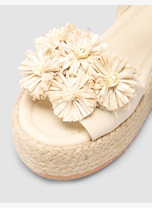 %100 Hakiki Deri Bej Kadın Sandalet - Görsel 8