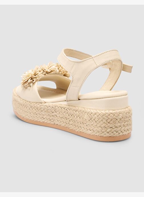 %100 Hakiki Deri Bej Kadın Sandalet - Görsel 6