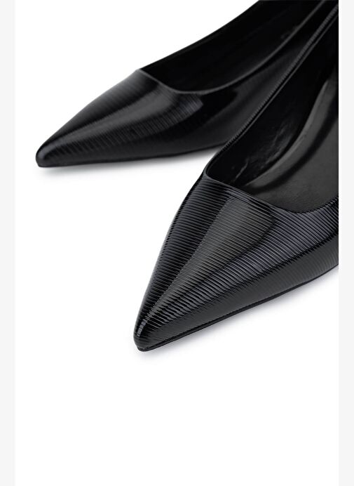 Tamer Tanca Kadın Suni Deri Siyah Topuklu Ayakkabı - Görsel 4