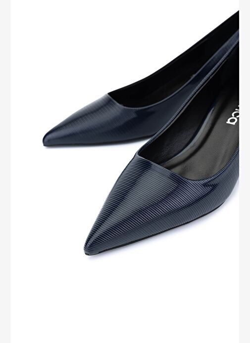 Tamer Tanca Kadın Suni Deri Lacivert Topuklu Ayakkabı - Görsel 4