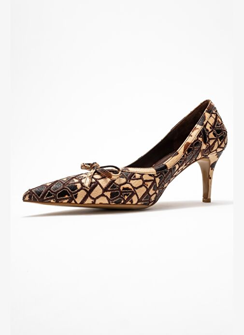 CAMDEN Bej Desenli Fiyonklu Kadın Topuklu Ayakkabı - Görsel 5