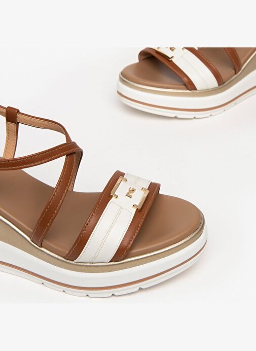 Kadın Sandalet E307701D NeroGiardini ARMENIA SKIPPER MILK POLI.PEROSA 42695 BI329-Cognac - Görsel 4