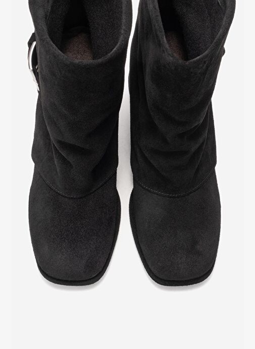 LORE Siyah Süet Hakiki Deri Tokalı Kadın Topuklu Bot - Görsel 3