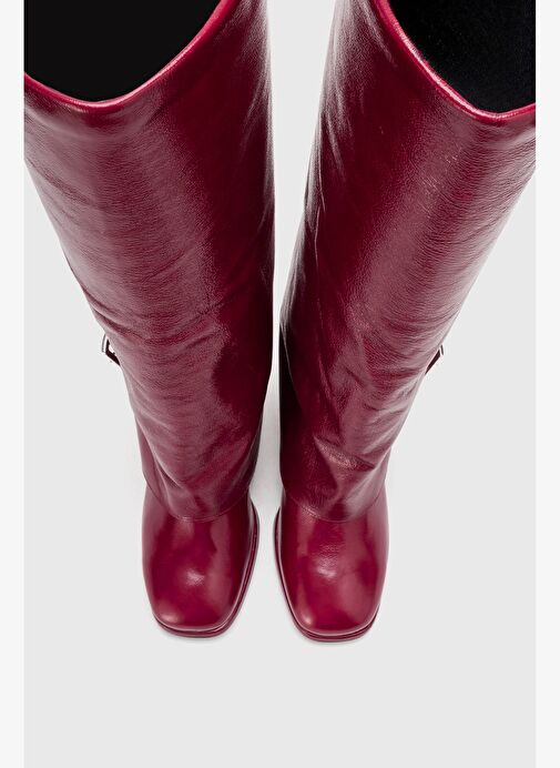 LOJO Bordo Kırışık Rugan Hakiki Deri Tokalı Kadın Kalın Topuklu Çizme - Görsel 3