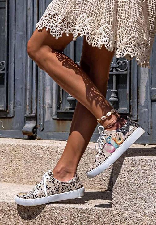 Kadın Vegan Deri Bej Sneakers - Best Buddies Tasarım - Görsel 3