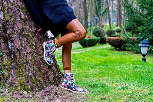 Kadın Vegan Deri Çok Renkli Uzun Bot - Stay Weird Tasarım - Görsel 8