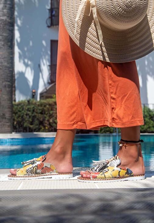 Kadın Vegan Deri Çok Renkli Terlik - Grace comes in many colours Tasarım - Görsel 4