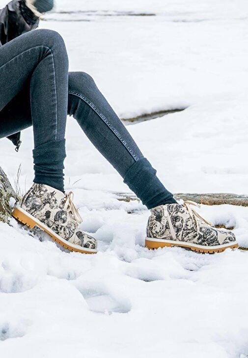 Kadın Vegan Deri Bej Bilekte Bot - The Life Of Dogs Tasarım - Görsel 6