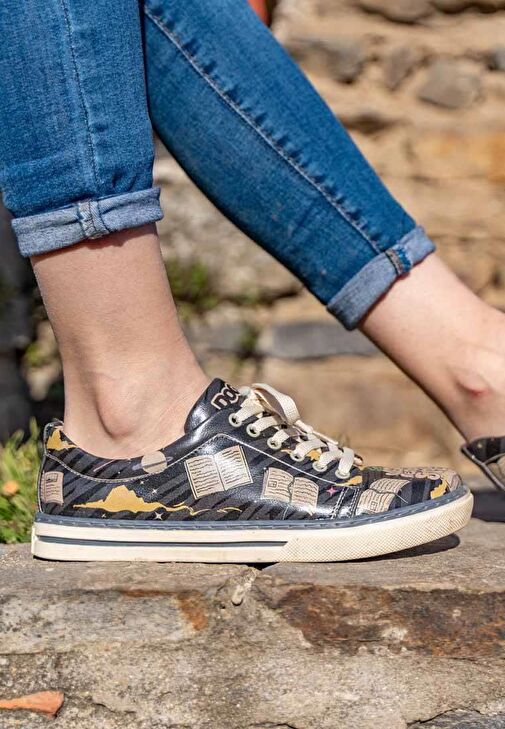 Kadın Vegan Deri Siyah Günlük Sneakers - Never Ending Story Tasarım - Görsel 4