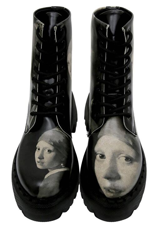 Kadın Vegan Deri Siyah Uzun Bot - Girl With a Pearl Earring Tasarım - Görsel 4