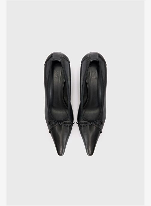 Fiyonklu Kısa Topuklu Ayakkabı - Görsel 4