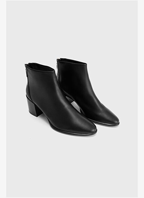 Yuvarlak Burunlu Topuklu Bot - Görsel 3