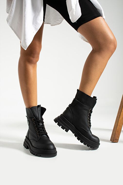 Hammer Jack Lenora Siyah Kadın Bot - Görsel 3