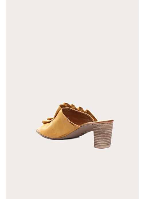 Bueno Shoes Sarı Deri Kadın Topuklu Terlik 01wn4001 - Görsel 5