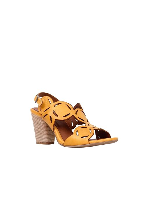 Bueno Shoes Sarı Deri Kadın Topuklu Sandalet 01wq2902 - Görsel 3