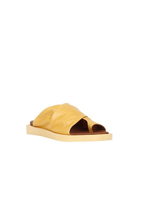 Bueno Shoes Sarı Deri Kadın Parmak Arası Terlik 01ws2809 - Görsel 3
