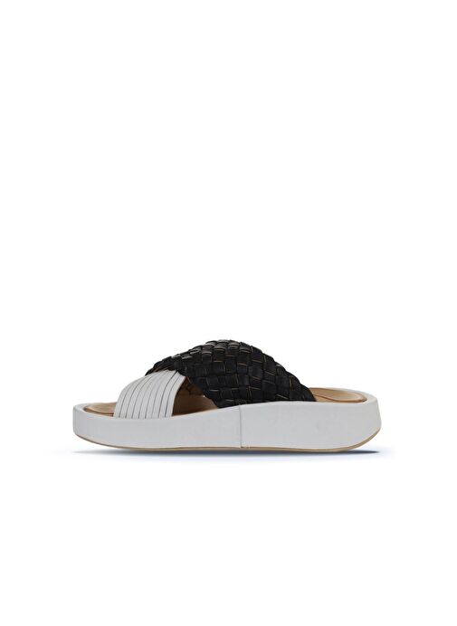 Bueno Shoes Siyah Beyaz Deri Kadın Dolgu Topuklu Terlik 01wu4624 - Görsel 5