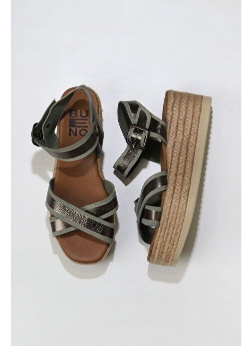 Bueno Shoes Haki Parlak Deri Kadın Dolgu Topuklu Espadril Sandalet 01wu6116 - Görsel 2