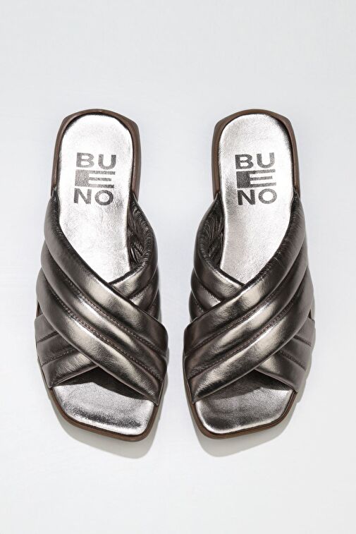 Bueno Shoes Gümüş Parlak Deri Kadın Düz Terlik 01wu1803 - Görsel 2