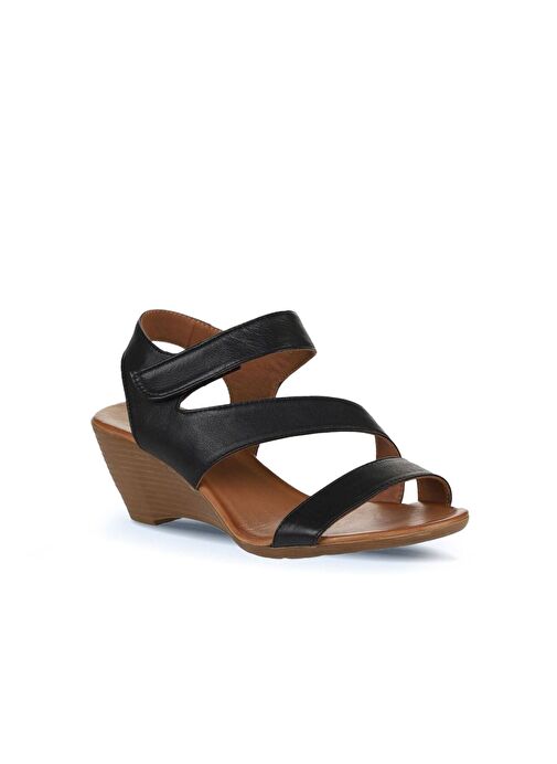 Bueno Shoes Siyah Deri Kadın Dolgu Topuklu Sandalet 01wn3720 - Görsel 4