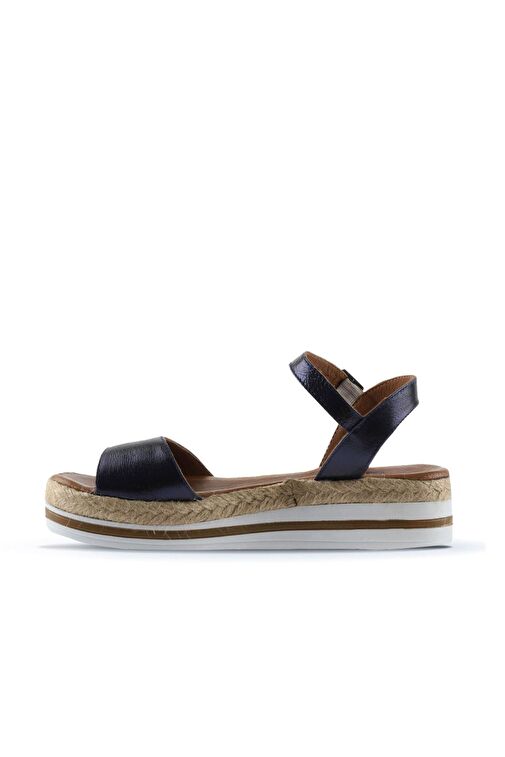 Bueno Shoes Lacivert Parlak Deri Kadın Dolgu Topuklu Sandalet 01wq1612 - Görsel 5