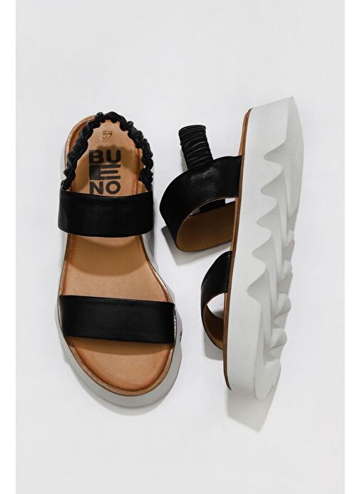 Bueno Shoes Siyah Deri Kadın Dolgu Topuklu Sandalet 01ws8001 - Görsel 2