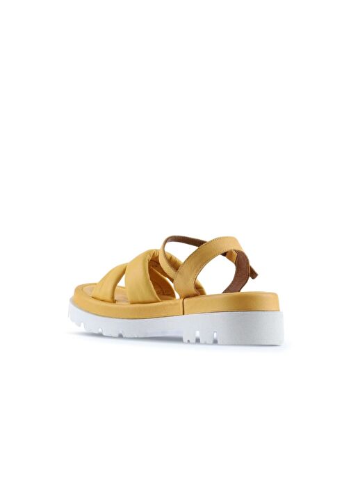 Bueno Shoes Sarı Deri Kadın Dolgu Topuklu Sandalet 01wu7301 - Görsel 5