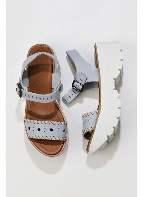 Bueno Shoes Mavi Deri Kadın Dolgu Topuklu Sandalet 01ws7700 - Görsel 2