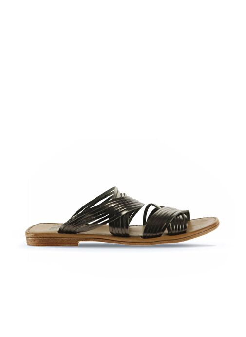 Bueno Shoes Haki Parlak Deri Kadın Düz Terlik 01wu3422 - Görsel 2