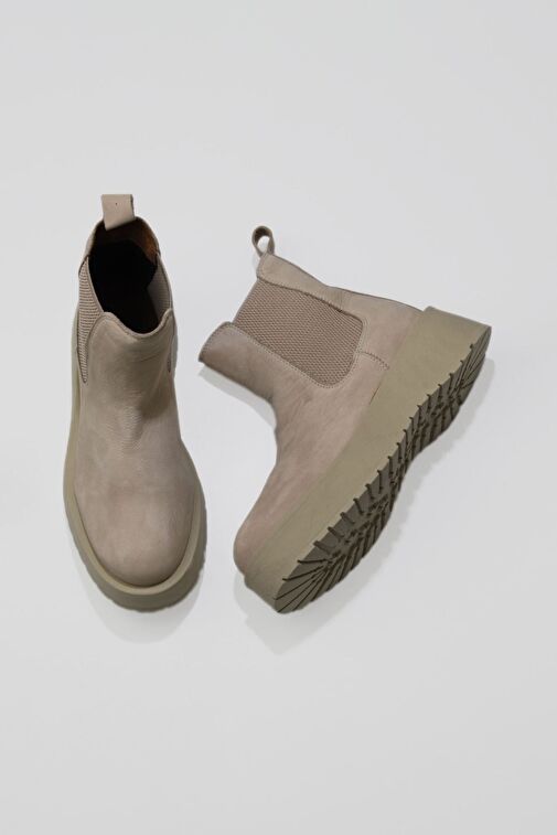 Bueno Shoes Bej Nubuk Kadın Dolgu Topuklu Bot 01wv1300 - Görsel 2