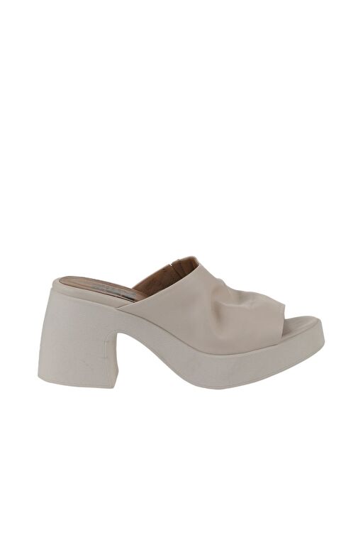 Bueno Shoes Krem Deri Kadın Topuklu Terlik 01wy12200 - Görsel 3