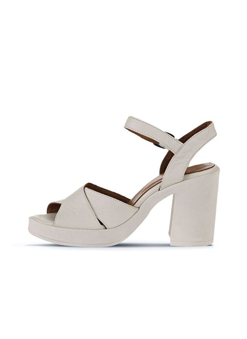 Bueno Shoes Krem Deri Kadın Topuklu Sandalet 01wy12301 - Görsel 5
