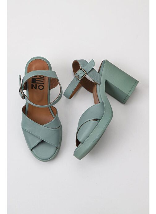 Bueno Shoes Yeşil Açık Deri Kadın Topuklu Sandalet 01wy12301 - Görsel 3