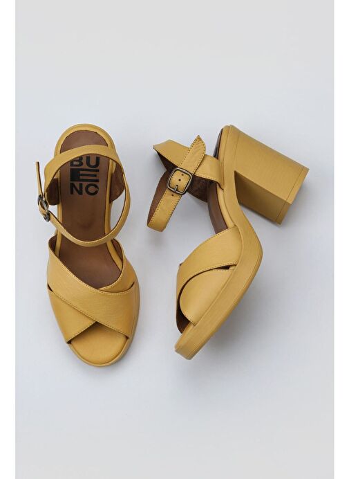 Bueno Shoes Sarı Deri Kadın Topuklu Sandalet 01wy12301 - Görsel 3