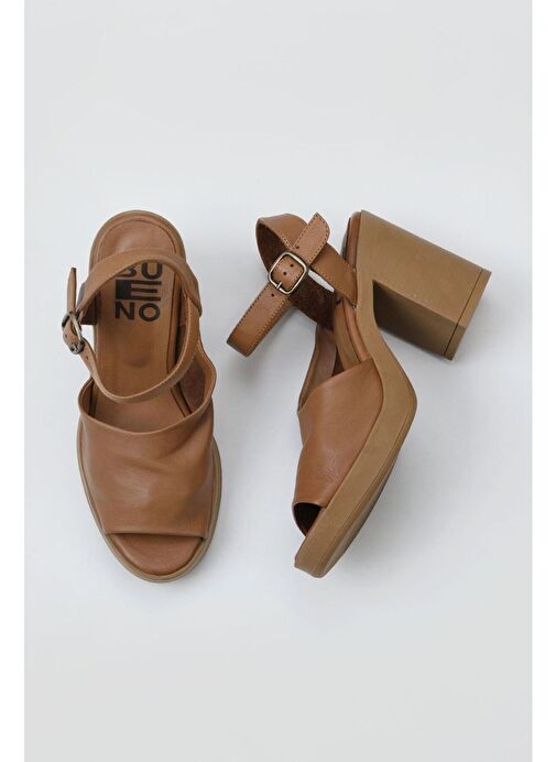 Bueno Shoes Kahverengi Deri Kadın Topuklu Sandalet 01wy12303 - Görsel 2